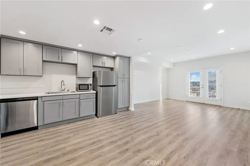 419 N Chandler 417, Monterey Park, California 91754 home-pic-1