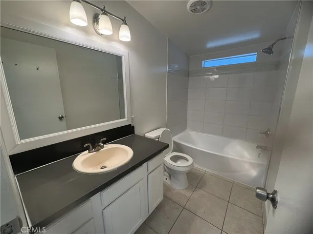 Bathroom #2