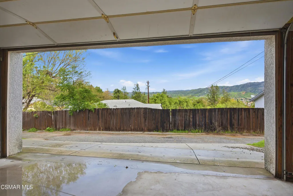 6130 Birch Street, Simi Valley, California 93063 home-pic-48