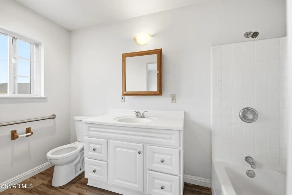 6130 Birch Street, Simi Valley, California 93063 home-pic-6