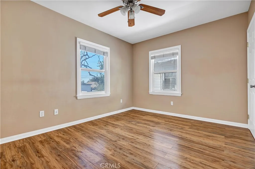 2641 S Catalina Street, Los Angeles, California 90007 home-pic-19