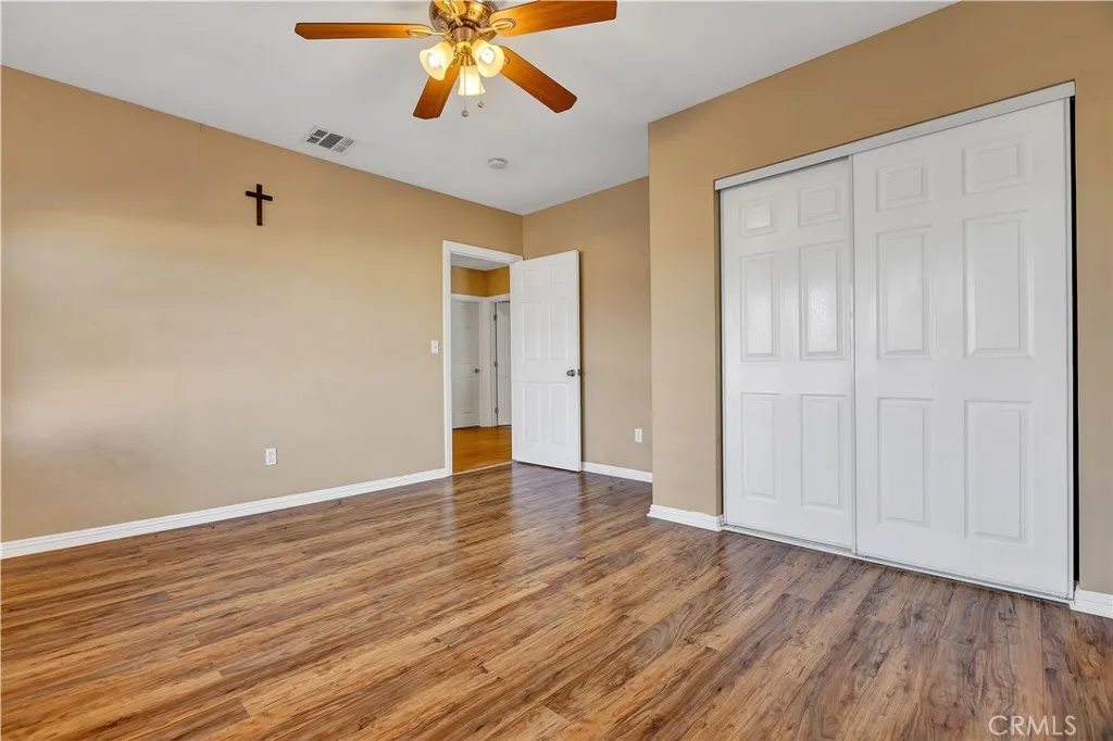 2641 S Catalina Street, Los Angeles, California 90007 home-pic-17