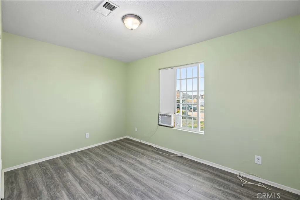 40020 176th Street E, Palmdale, California 93591 home-pic-13