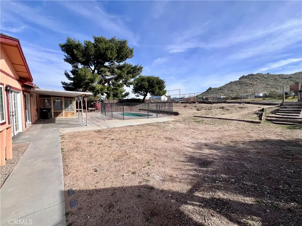 40020 176th Street E, Palmdale, California 93591 home-pic-28