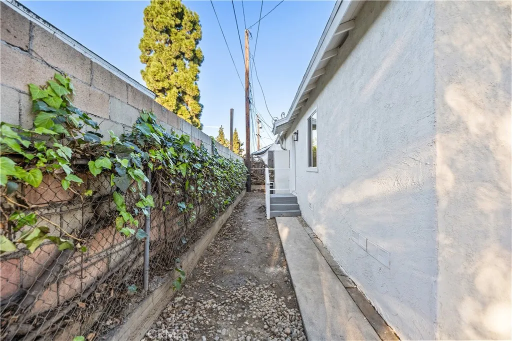 10704 Balfour, Whittier, California 90606 home-pic-25