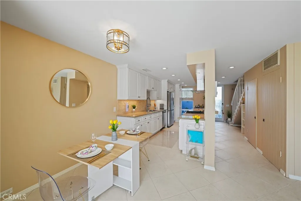 3954 Aladdin Drive, Huntington Beach, California 92649 home-pic-15