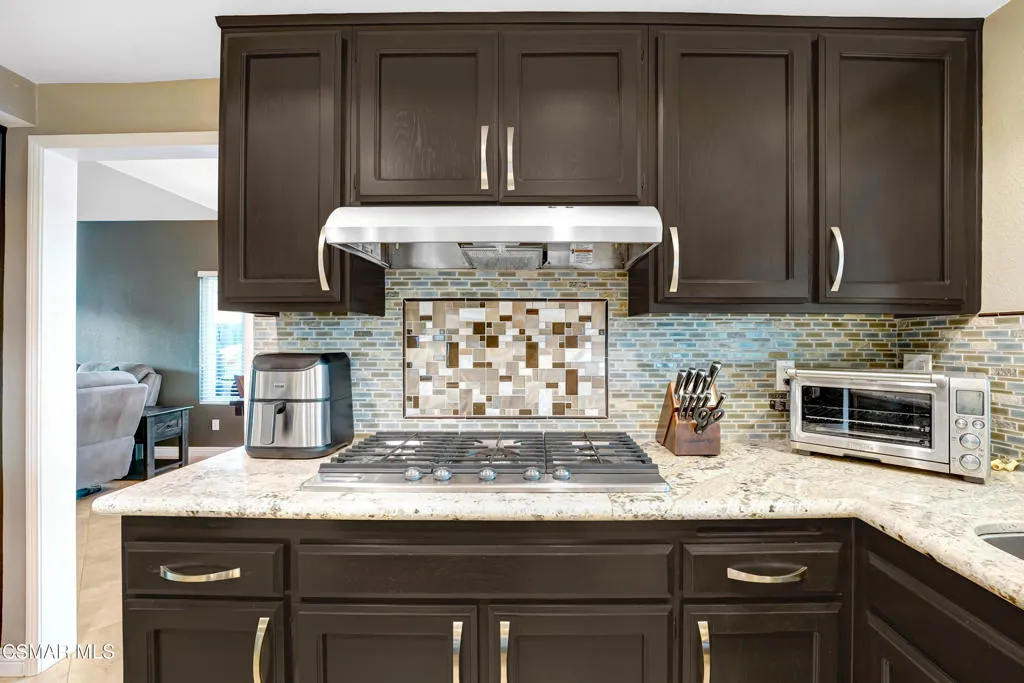 610 Nicole Drive, Newbury Park, California 91320 home-pic-7