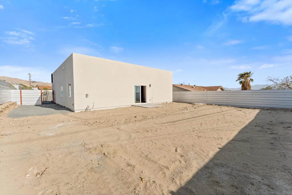 66 247 Hacienda Avenue, Desert Hot Springs, California 92240 home-pic-20