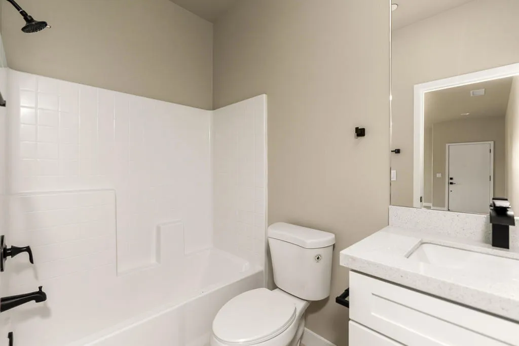 66 247 Hacienda Avenue, Desert Hot Springs, California 92240 home-pic-6