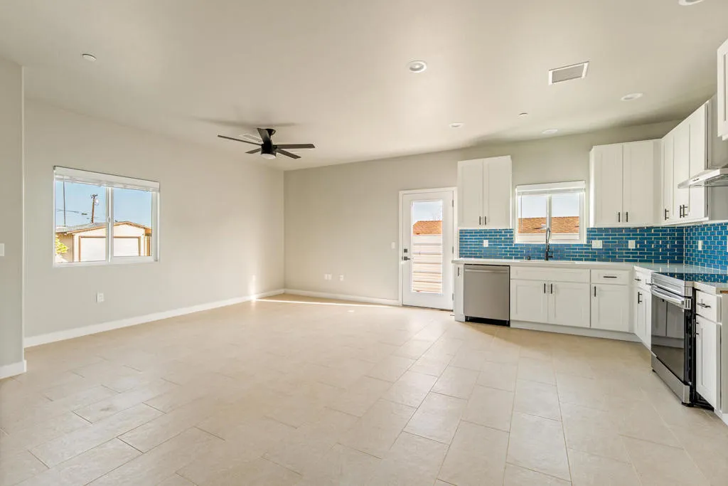 66 247 Hacienda Avenue, Desert Hot Springs, California 92240 home-pic-16