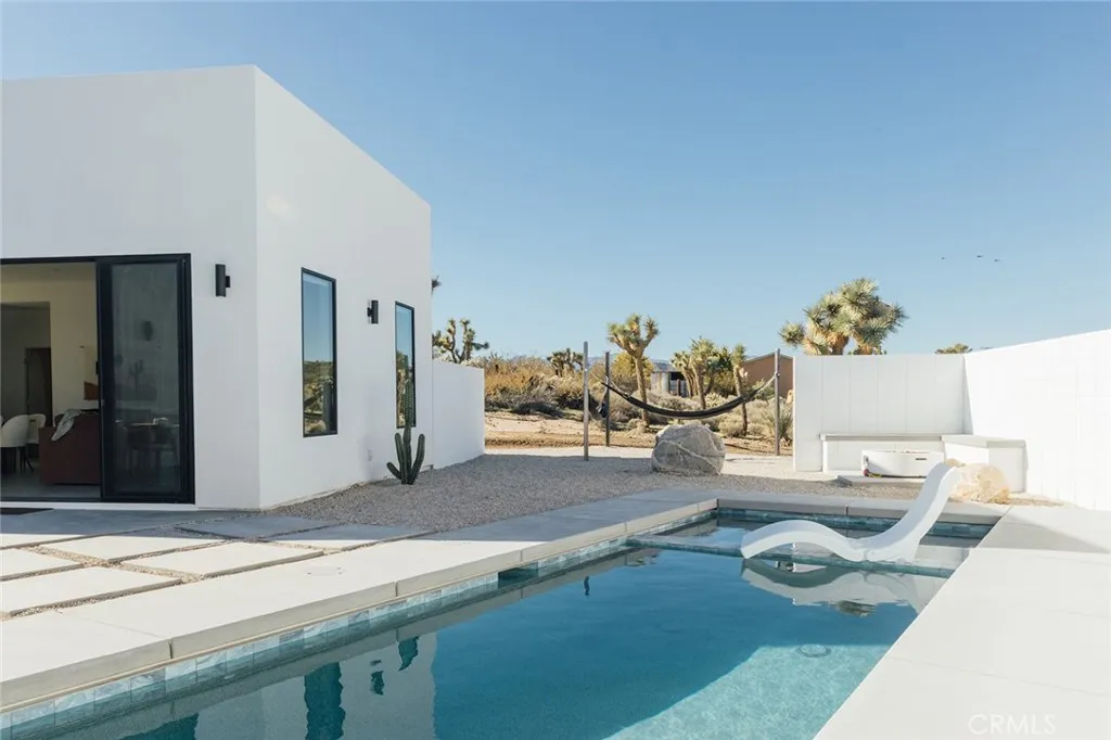 57885 Sierra Vista, Yucca Valley, California 92284 home-pic-44