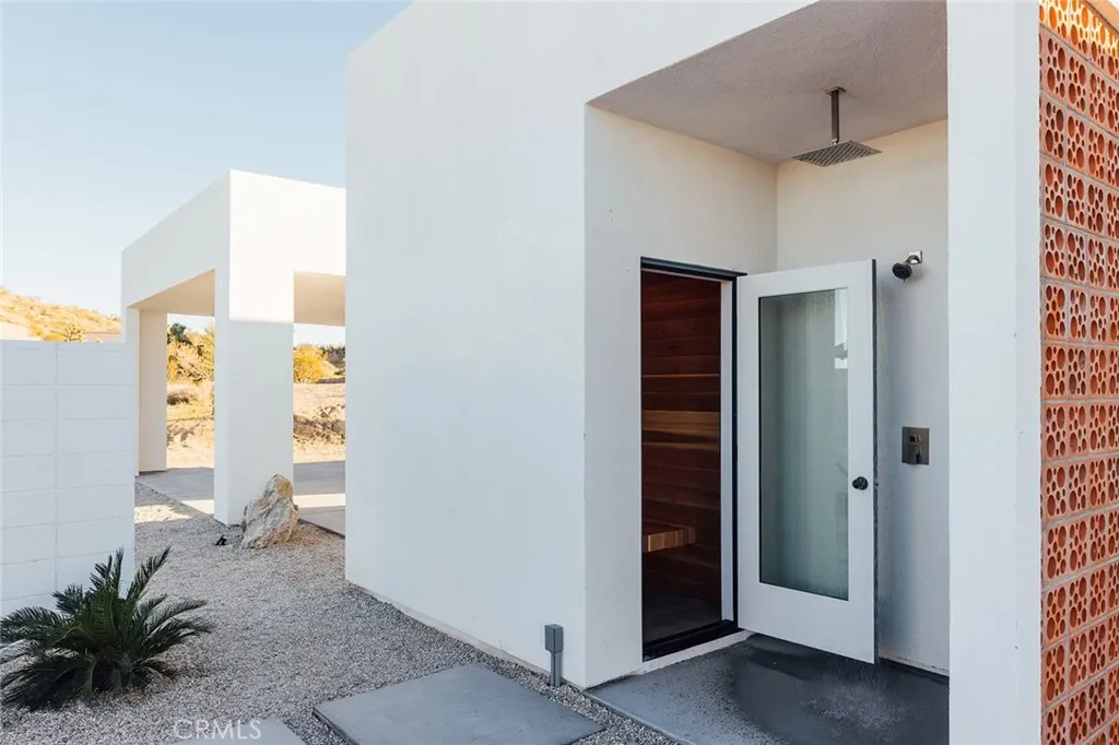 57885 Sierra Vista, Yucca Valley, California 92284 home-pic-41