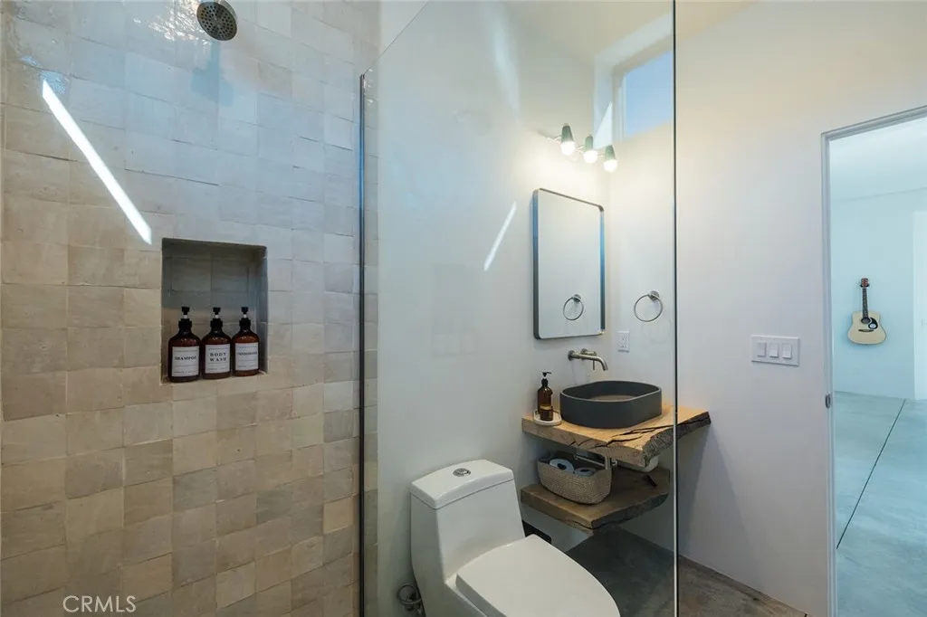57885 Sierra Vista, Yucca Valley, California 92284 home-pic-27