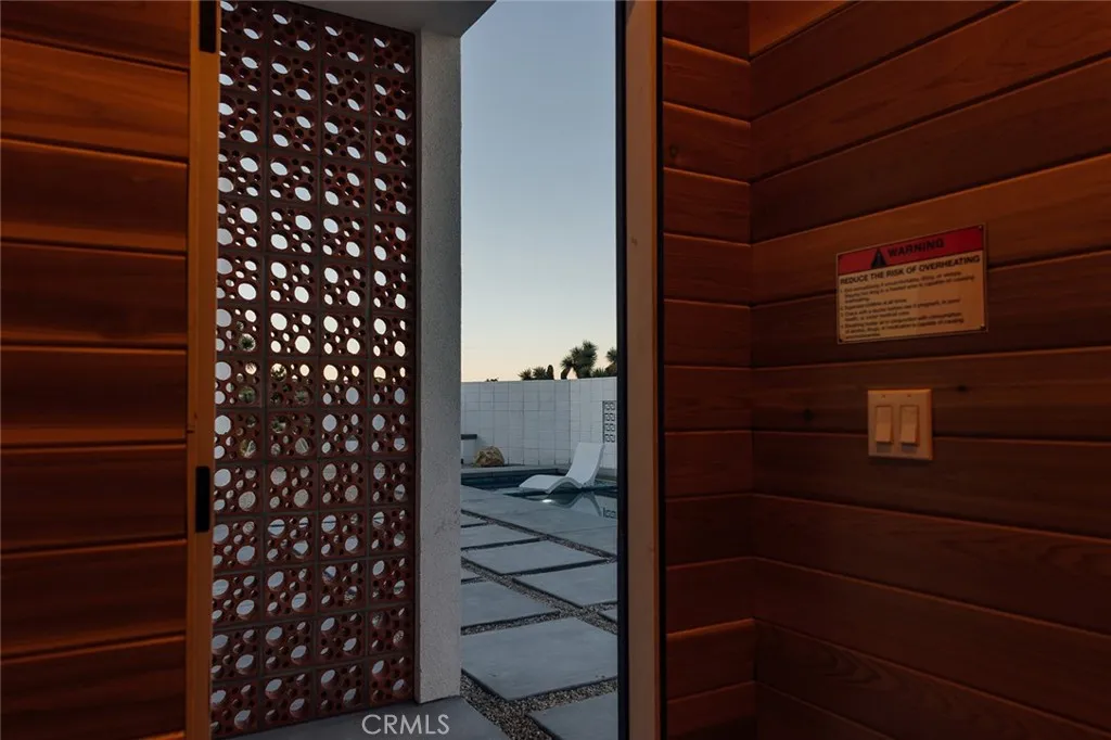 57885 Sierra Vista, Yucca Valley, California 92284 home-pic-50