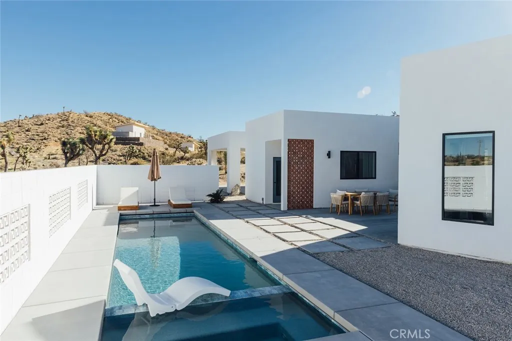 57885 Sierra Vista, Yucca Valley, California 92284 home-pic-38