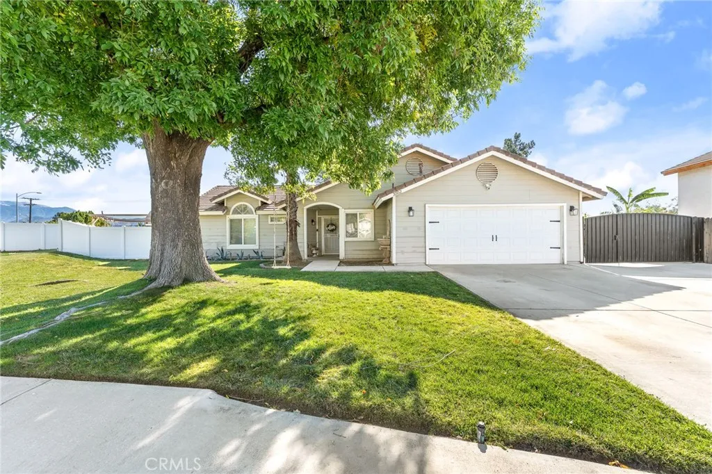 3502 White Oak Drive, Banning, California 92220 home-pic-1