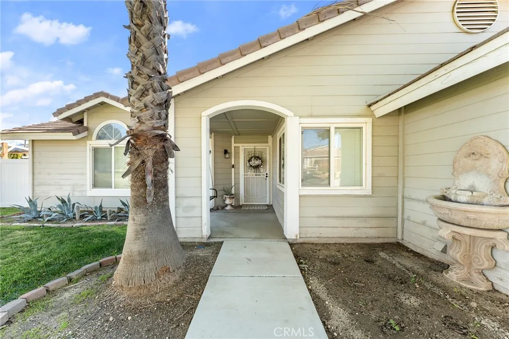 3502 White Oak Drive, Banning, California 92220 home-pic-35