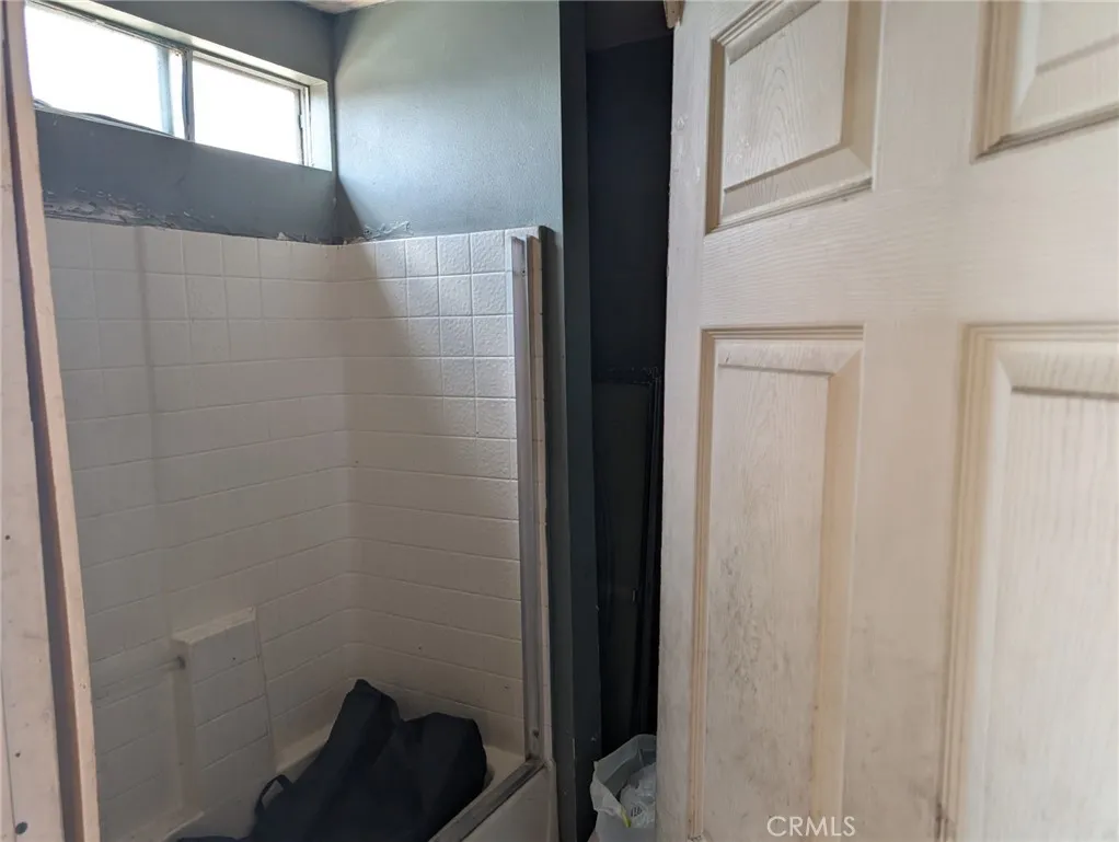 803 S Rowan, Los Angeles, California 90023 home-pic-12