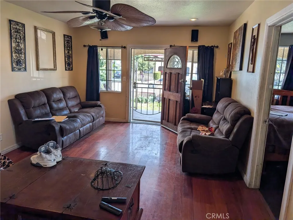 803 S Rowan, Los Angeles, California 90023 home-pic-4