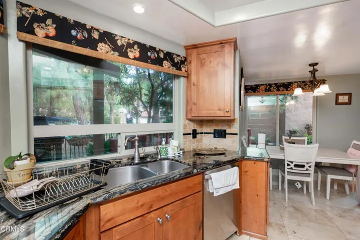 24_kitchen_3