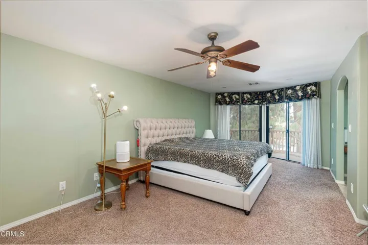 33_master_bedroom