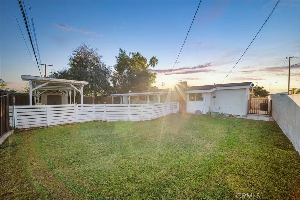 1610 N Amador Avenue, Ontario, California 91764 home-pic-31