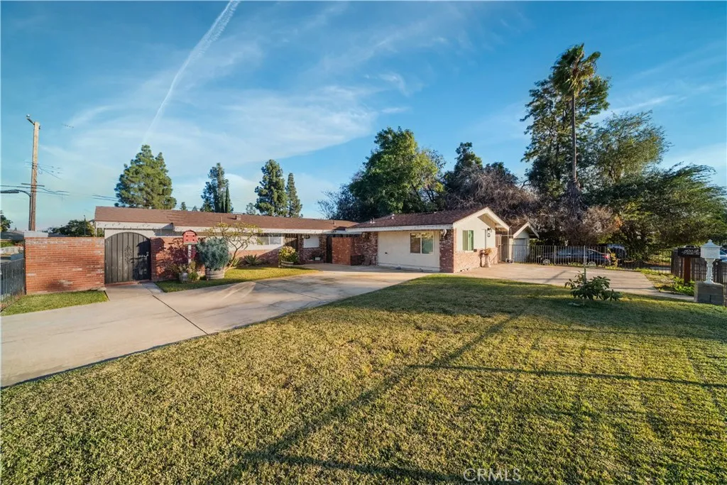 1610 N Amador Avenue, Ontario, California 91764 home-pic-44