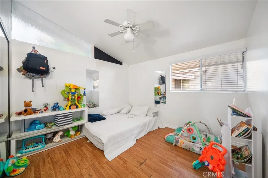 1610 N Amador Avenue, Ontario, California 91764 home-pic-22
