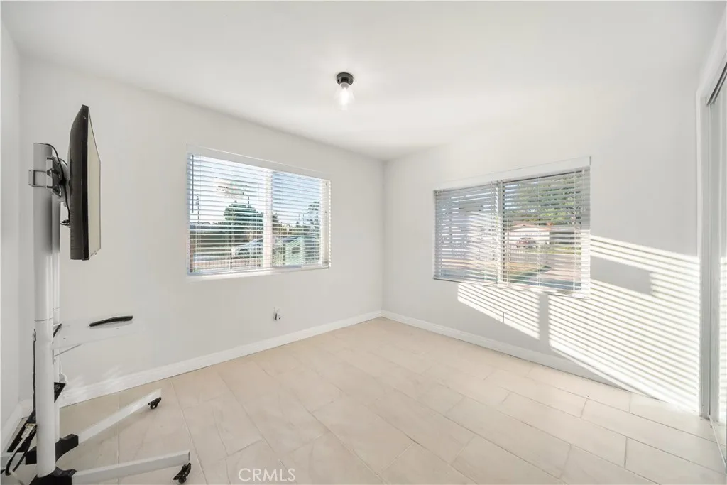 1610 N Amador Avenue, Ontario, California 91764 home-pic-39