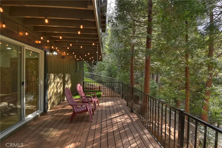 Deck to master bedroom