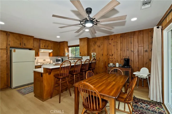 1st floor  kitchen
