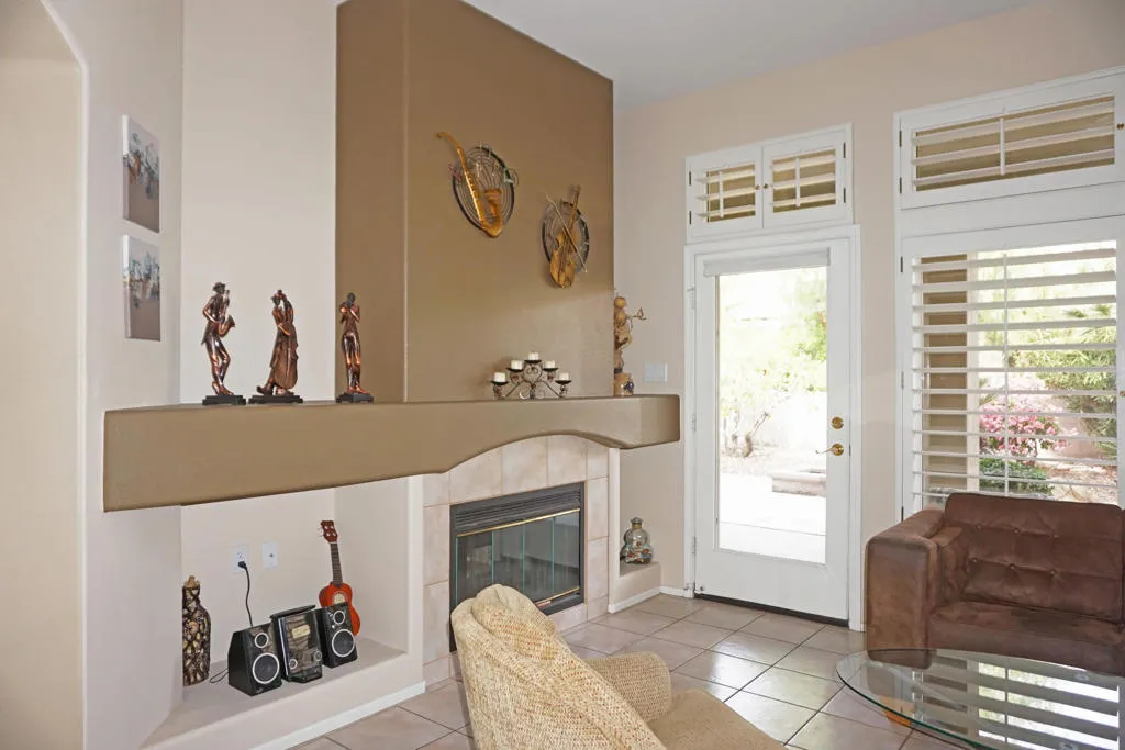 78590 Pleasant Drive, Palm Desert, California 92211 home-pic-3