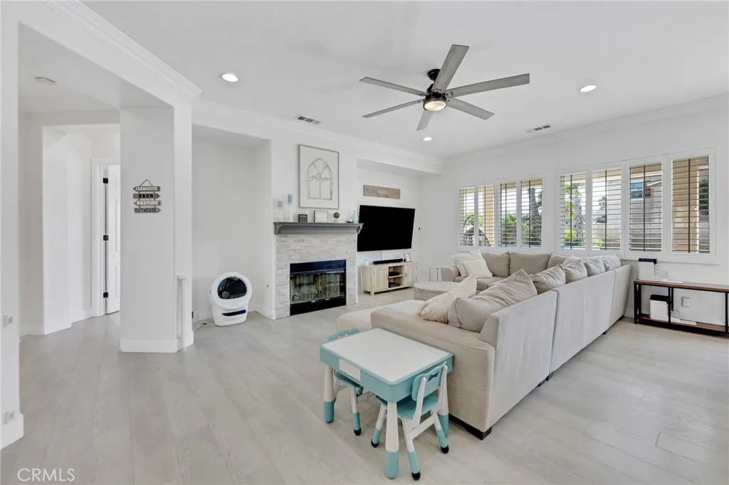 41632 - 41634 Firenze, Lancaster, California 93536 home-pic-23
