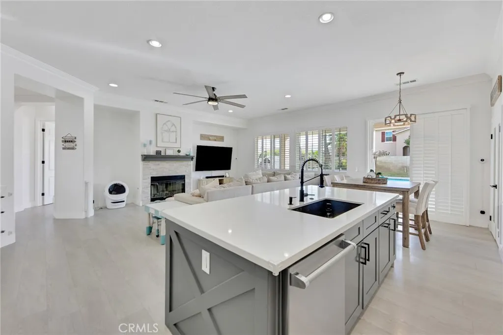 41632 - 41634 Firenze, Lancaster, California 93536 home-pic-22