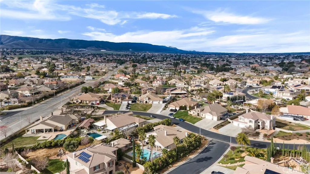 41632 - 41634 Firenze, Lancaster, California 93536 home-pic-64