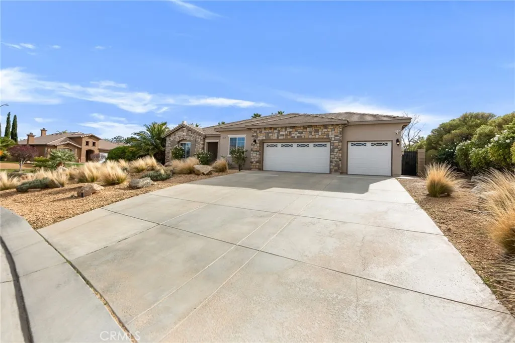 41632 - 41634 Firenze, Lancaster, California 93536 home-pic-2