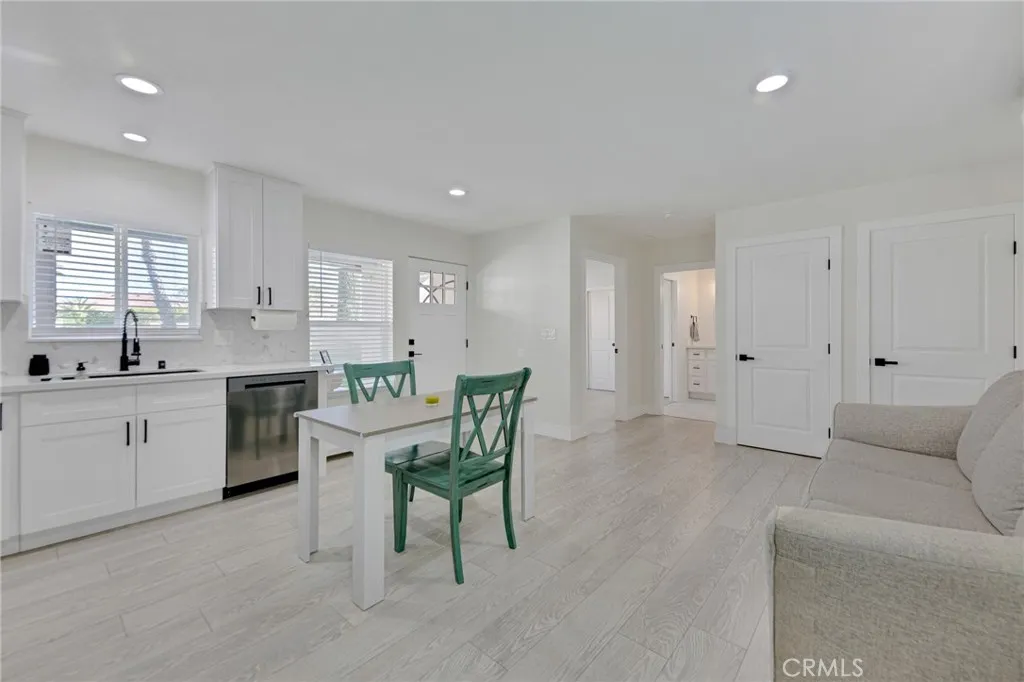 41632 - 41634 Firenze, Lancaster, California 93536 home-pic-51