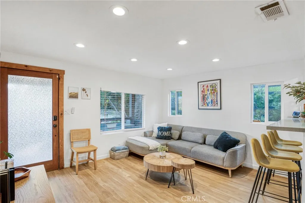 4527 E Rose Hill, Los Angeles, California 90032 home-pic-6