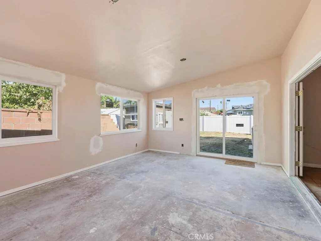 14839 Figueras Rd, La Mirada, California 90638 home-pic-12
