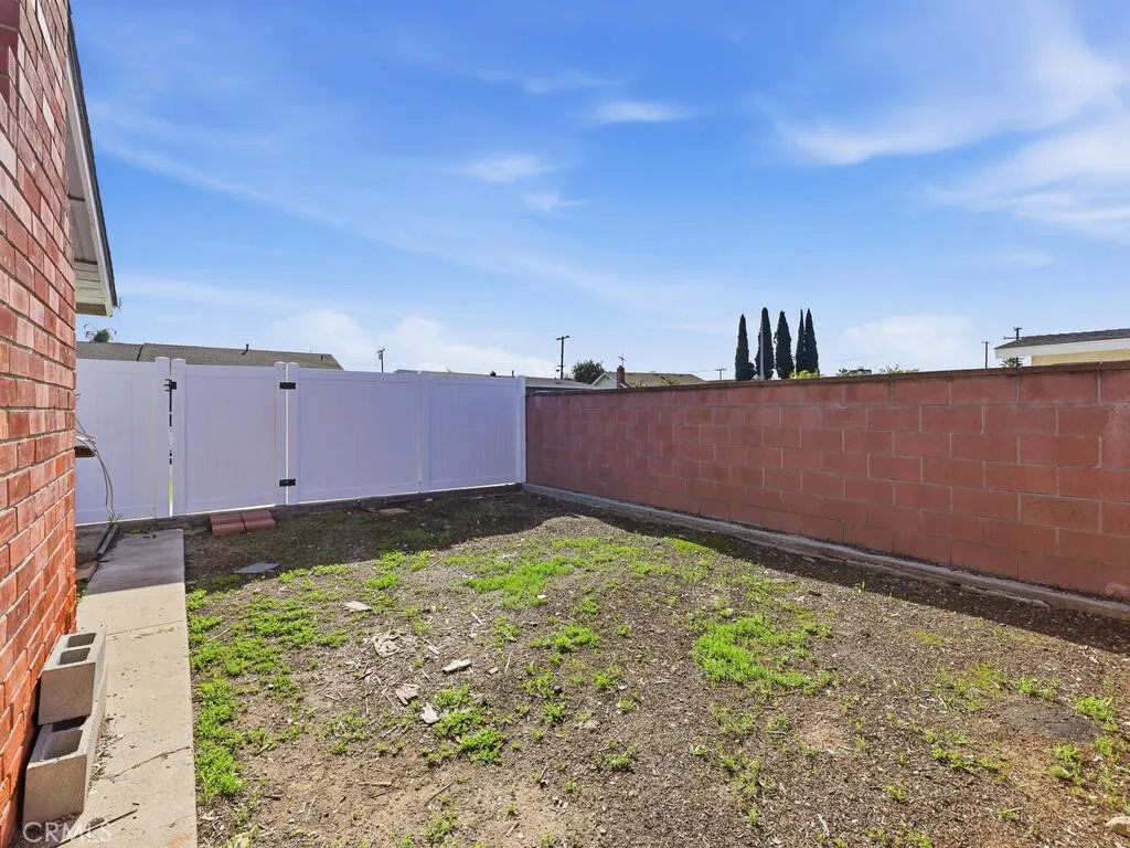 14839 Figueras Rd, La Mirada, California 90638 home-pic-46