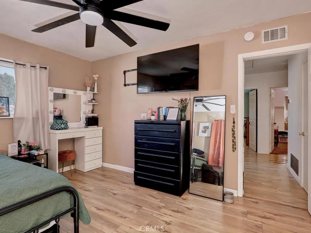 14839 Figueras Rd, La Mirada, California 90638 home-pic-35