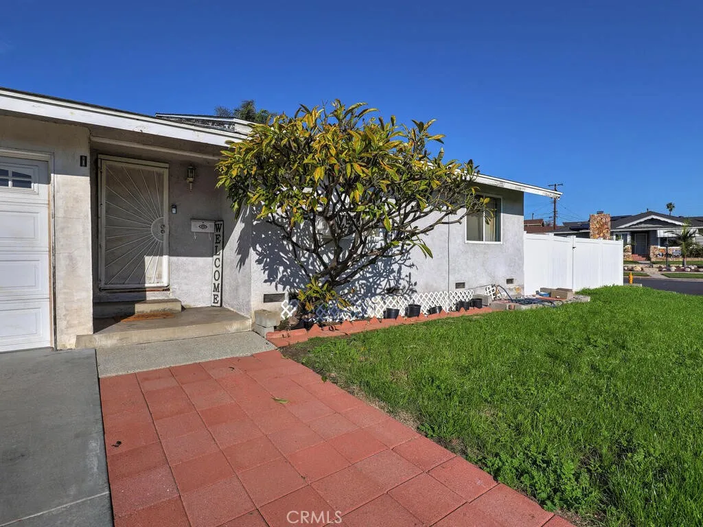 14839 Figueras Rd, La Mirada, California 90638 home-pic-4