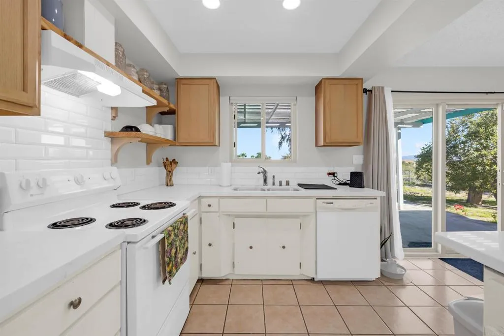 3129 Frying Pan Rd, Borrego Springs, California 92004 home-pic-13