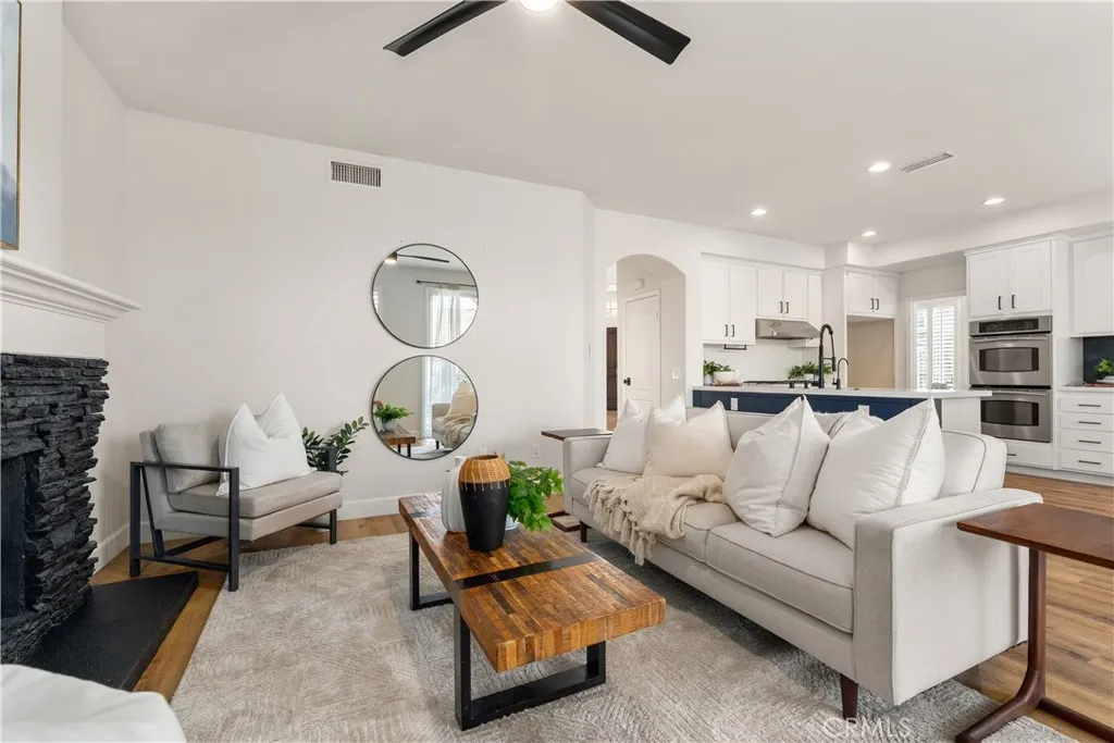 7505 E Toyon, Anaheim Hills, California 92808 home-pic-22