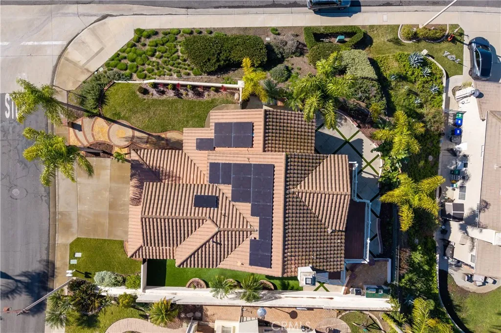 7505 E Toyon, Anaheim Hills, California 92808 home-pic-2