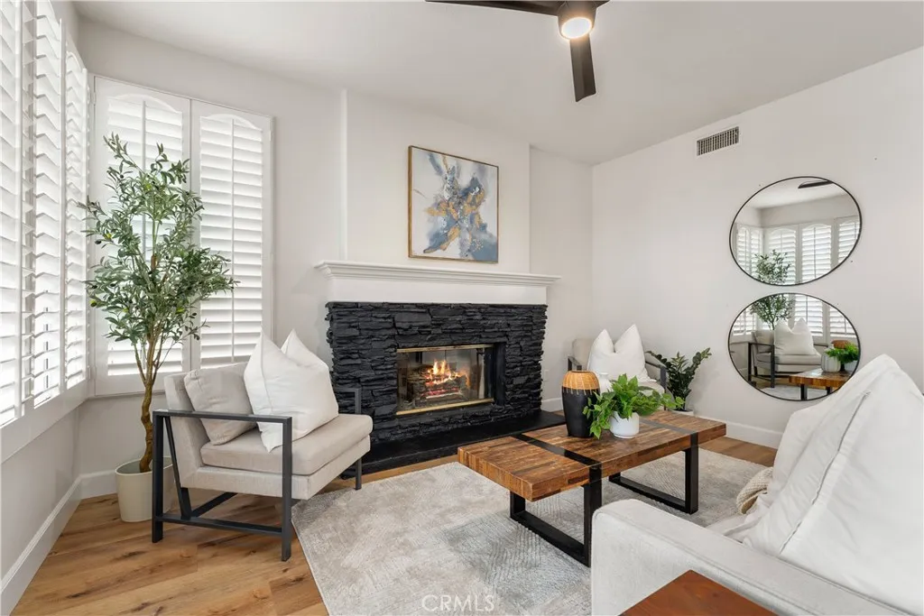7505 E Toyon, Anaheim Hills, California 92808 home-pic-21