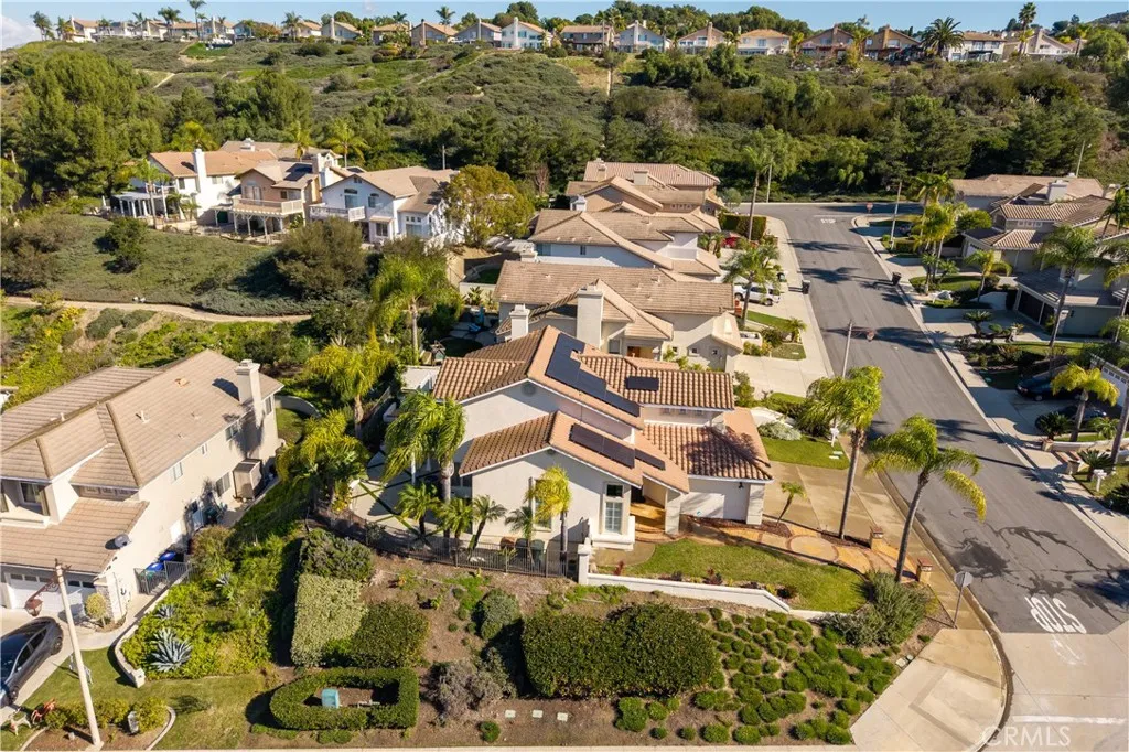 7505 E Toyon, Anaheim Hills, California 92808 home-pic-71