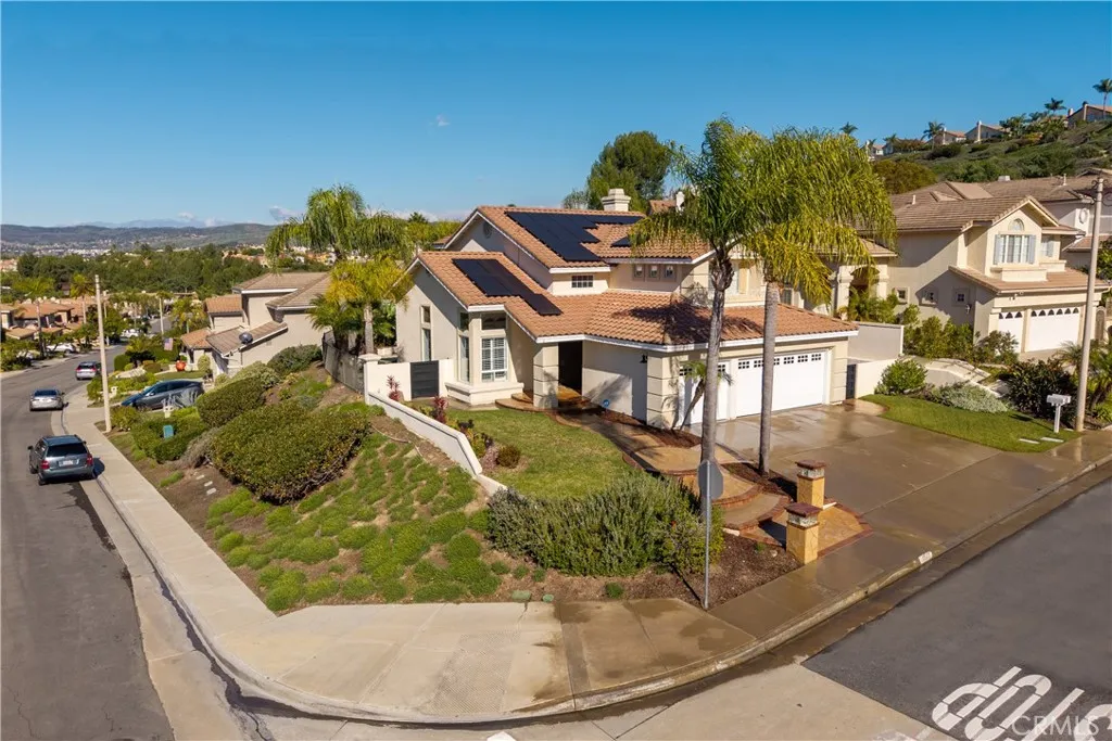 7505 E Toyon, Anaheim Hills, California 92808 home-pic-63
