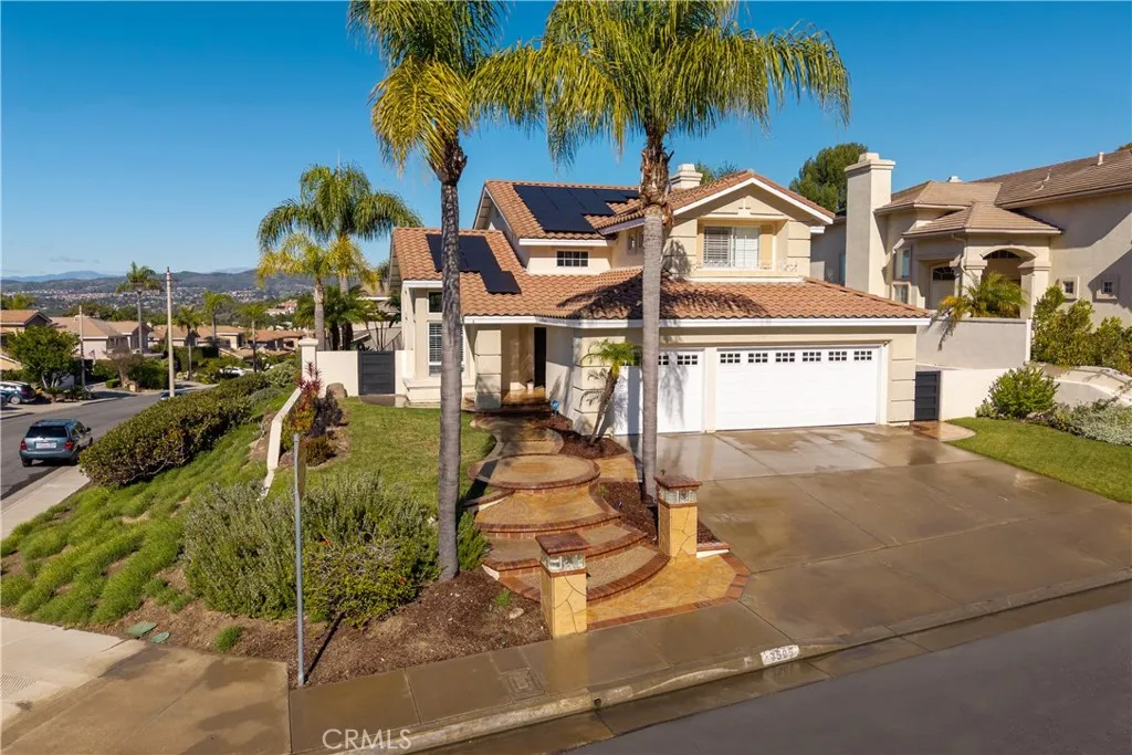 7505 E Toyon, Anaheim Hills, California 92808 home-pic-1