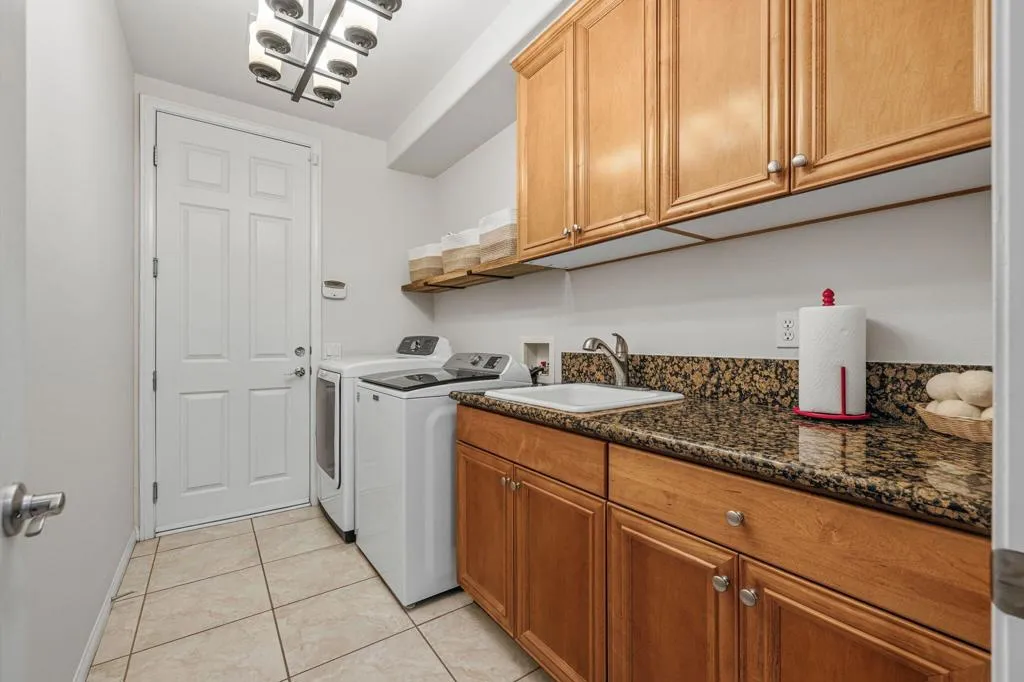 39559 Olite Court, Indio, California 92203 home-pic-37